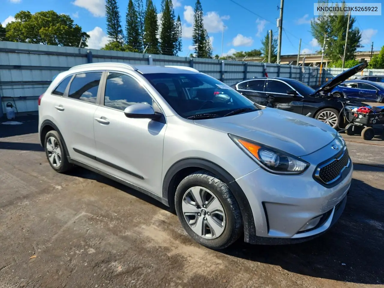2019 KIA NIRO VIN KNDCB3LC3K5265922 — фото 4