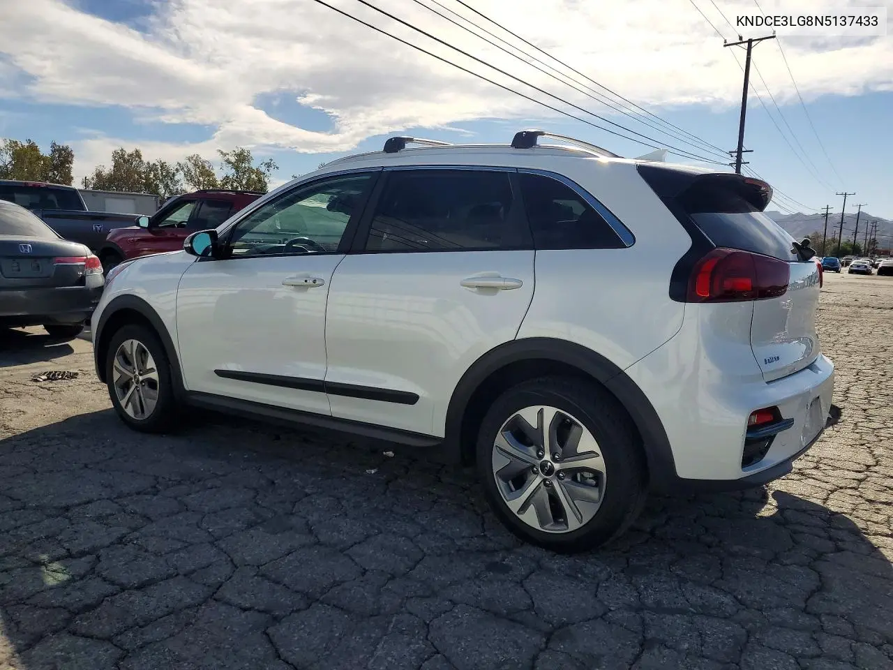 2022 KIA NIRO VIN KNDCE3LG8N5137433 — фото 2