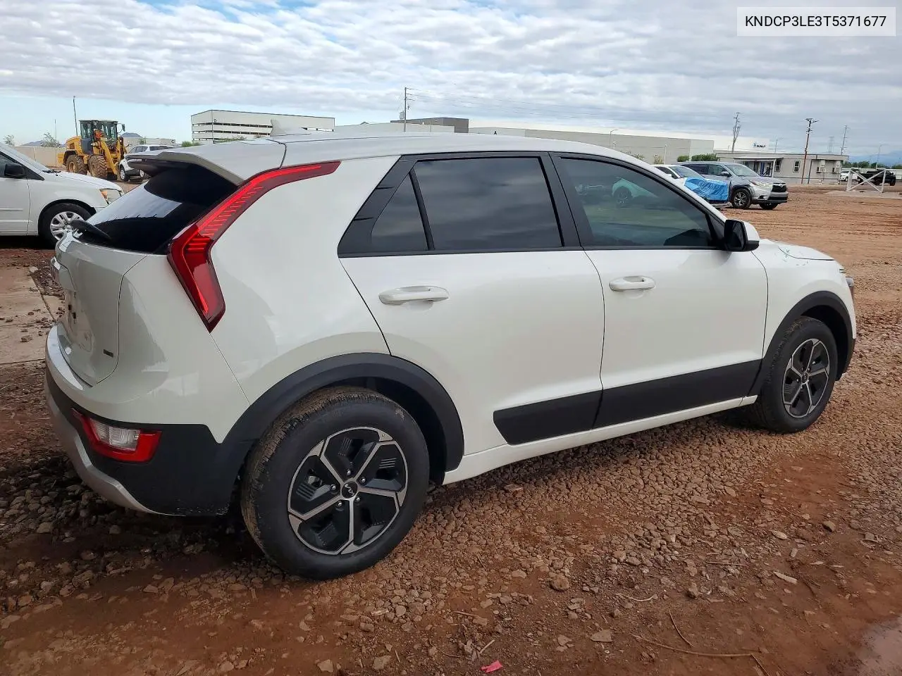 2026 KIA NIRO VIN KNDCP3LE3T5371677 — фото 3