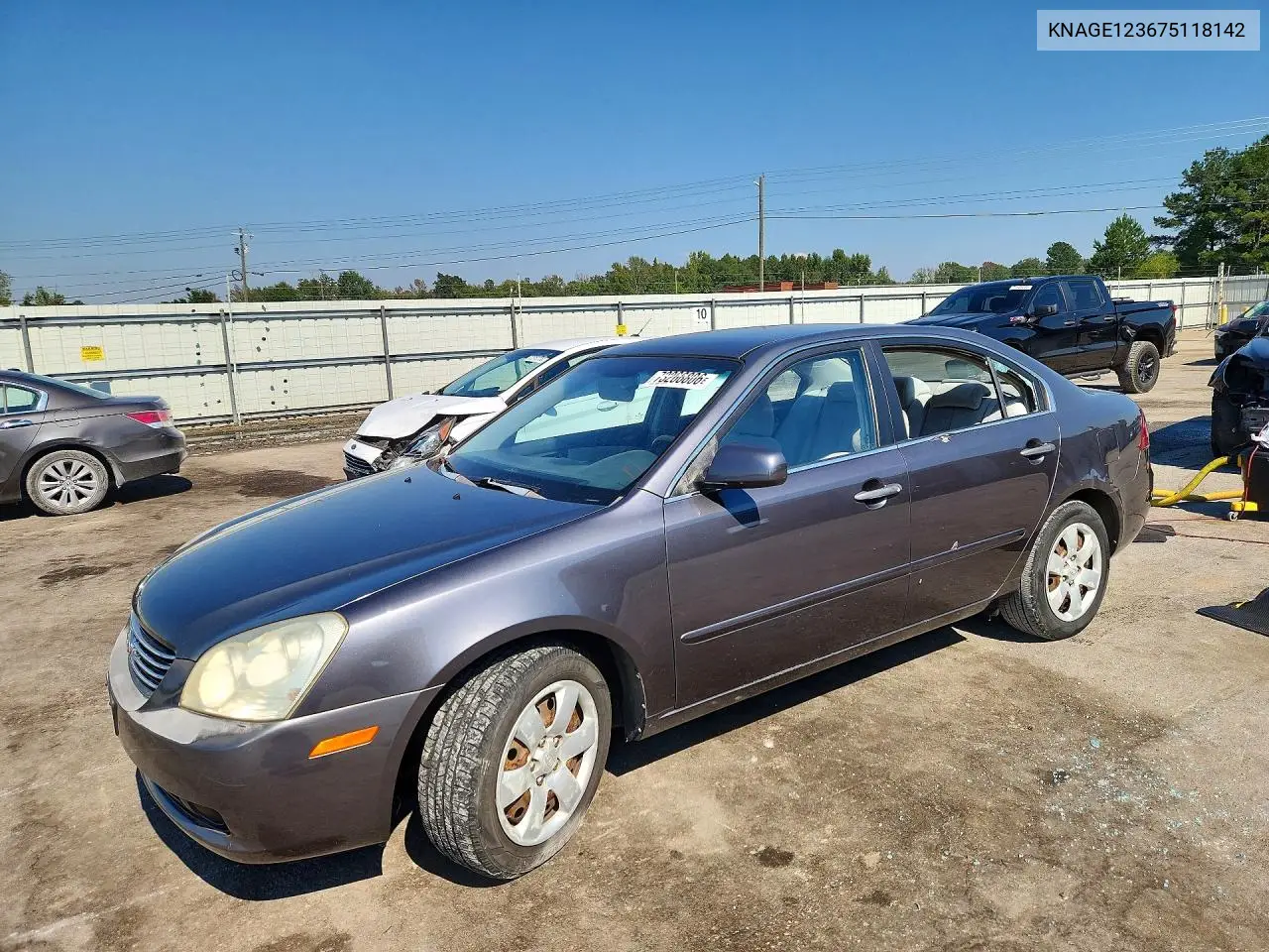 KIA OPTIMA 2007, VIN KNAGE123675118142