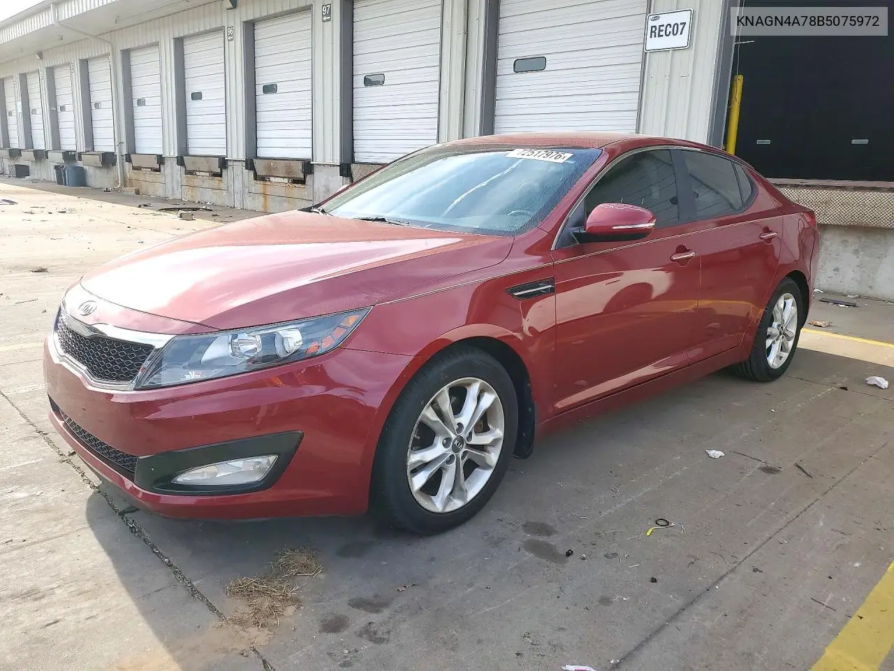 KIA OPTIMA 2011, VIN KNAGN4A78B5075972