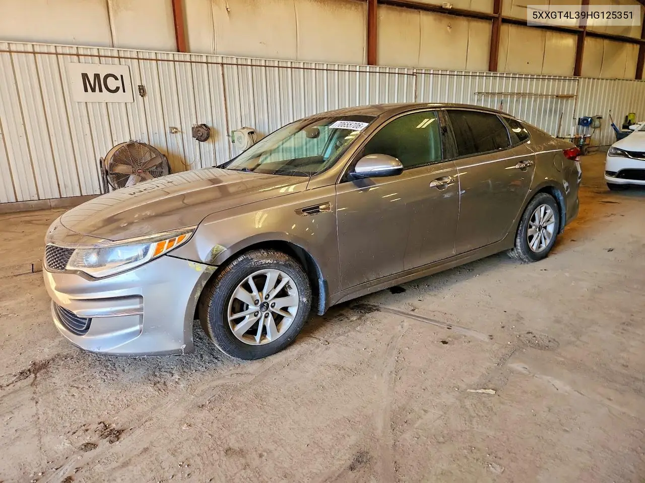 KIA OPTIMA 2017, VIN 5XXGT4L39HG125351