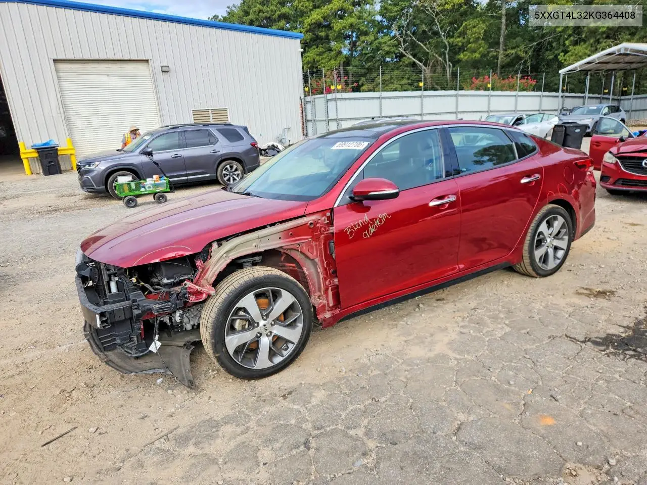 KIA OPTIMA 2019, VIN 5XXGT4L32KG364408