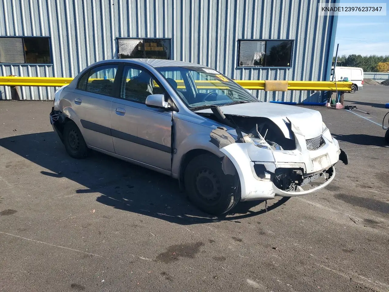 2007 KIA RIO VIN KNADE123976237347 — фото 4
