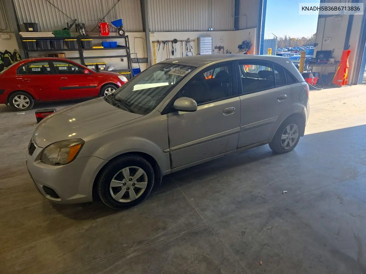 KIA RIO 2011, VIN KNADH5B36B6713836