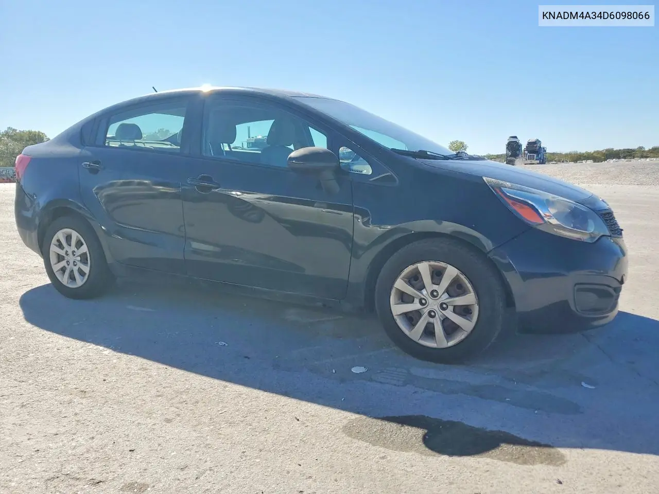 2013 KIA RIO VIN KNADM4A34D6098066 — фото 4