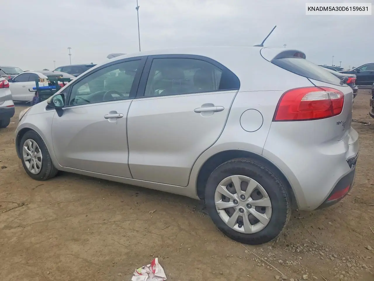 2013 KIA RIO VIN KNADM5A30D6159631 — фото 2