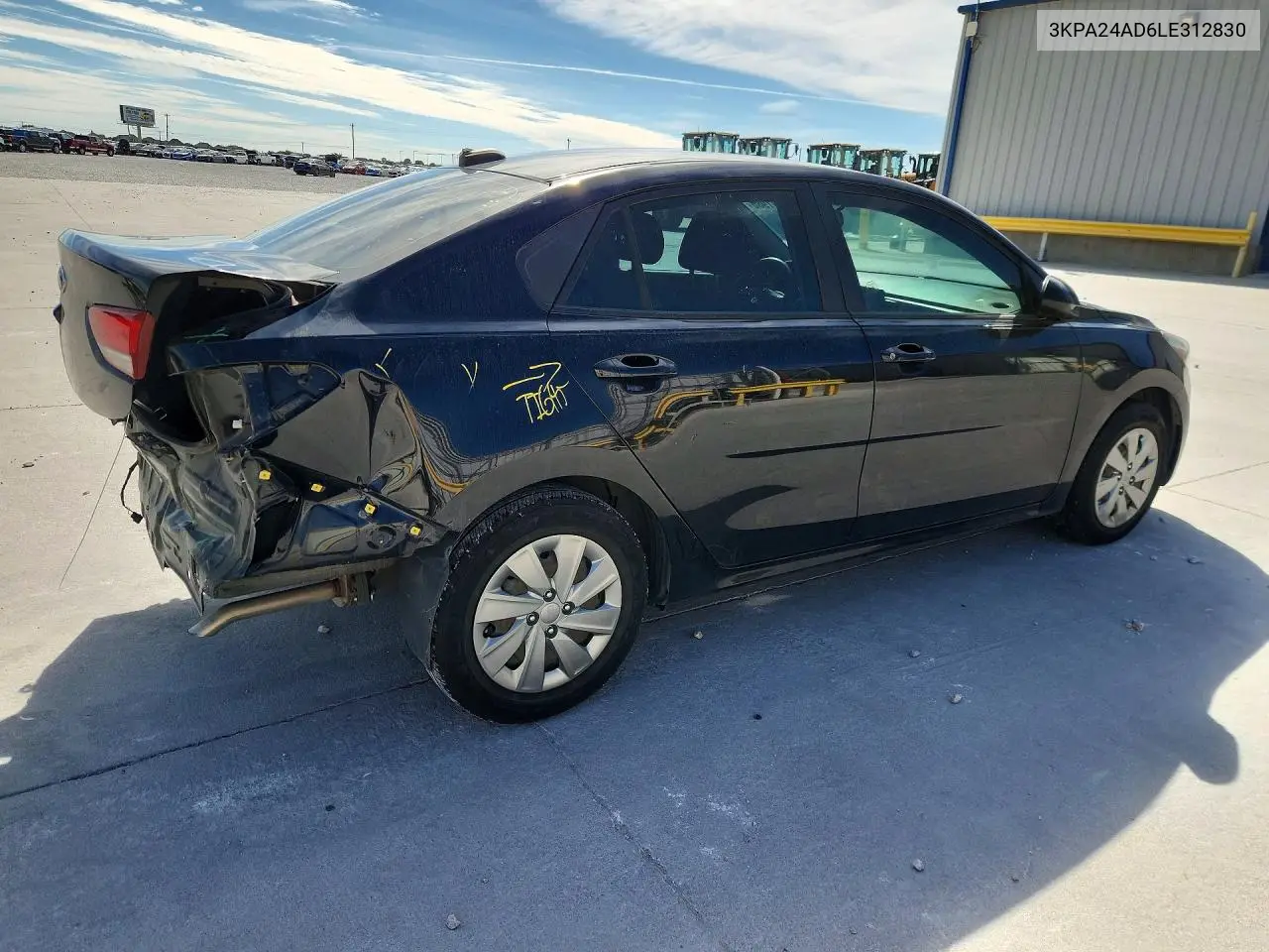 2020 KIA RIO VIN 3KPA24AD6LE312830 — фото 3