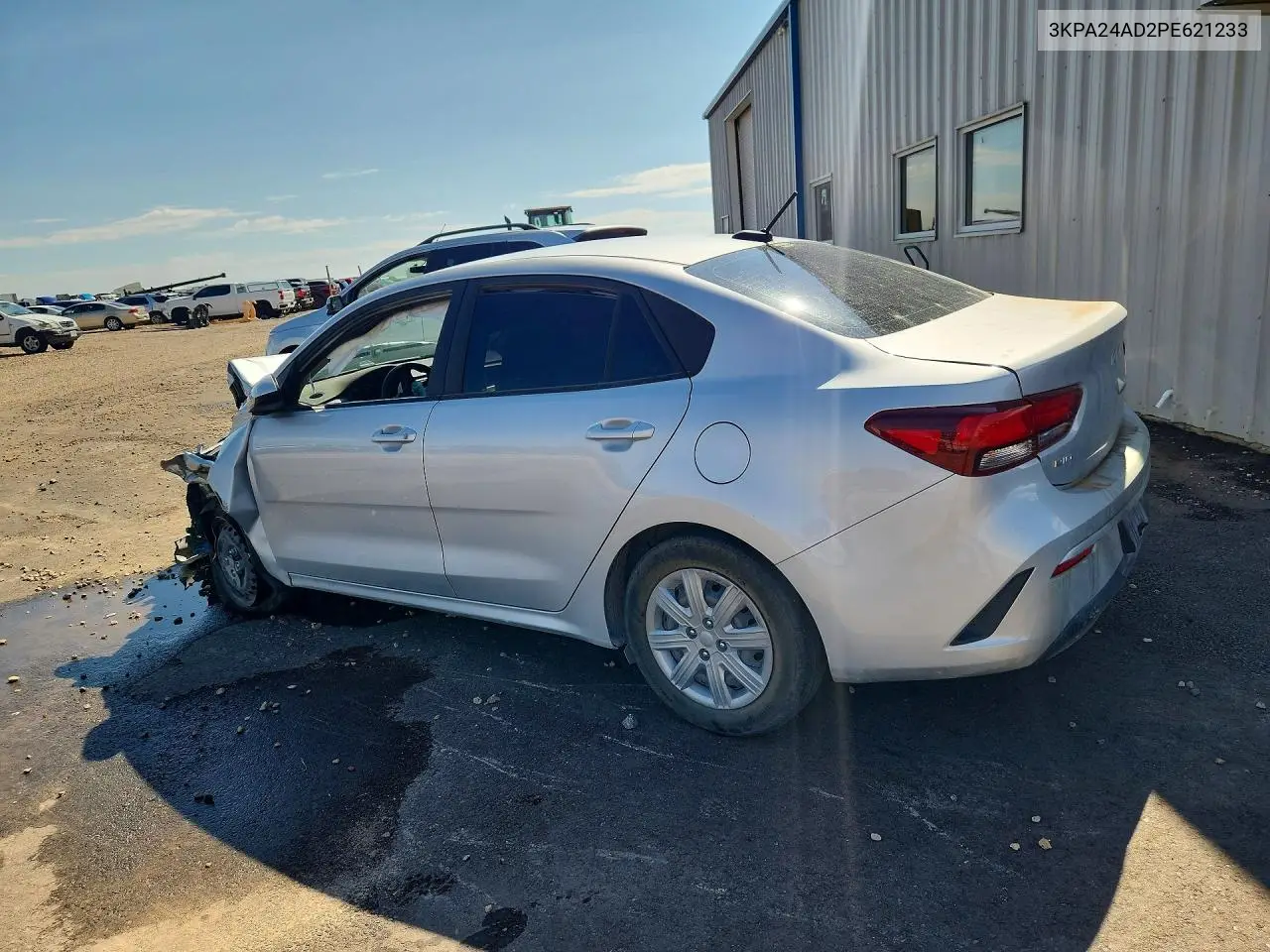 2023 KIA RIO VIN 3KPA24AD2PE621233 — фото 2