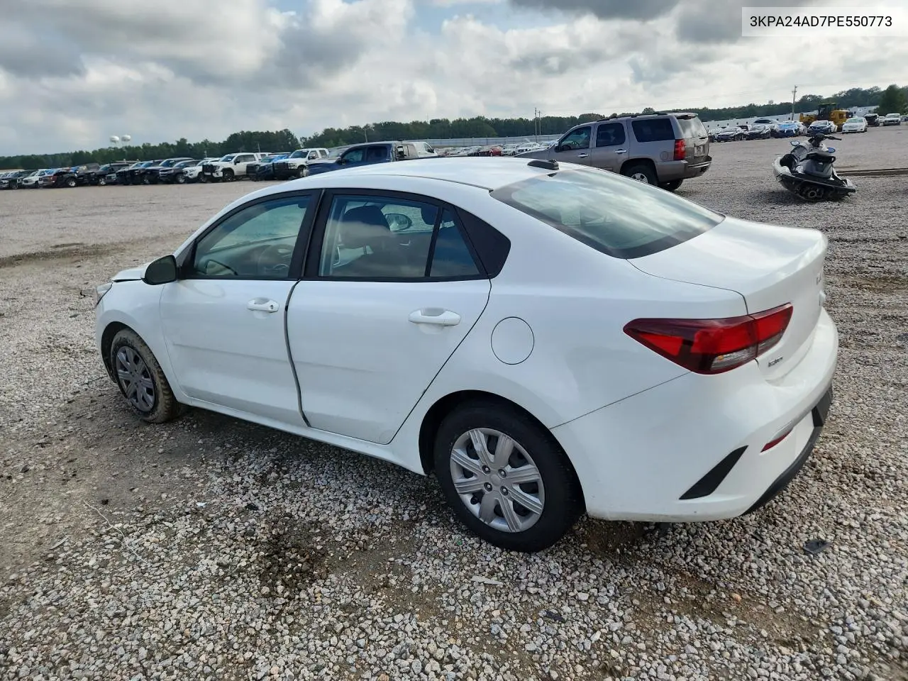2023 KIA RIO VIN 3KPA24AD7PE550773 — фото 2