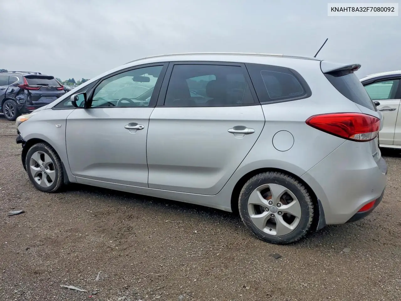 2015 KIA RONDO VIN KNAHT8A32F7080092 — фото 2
