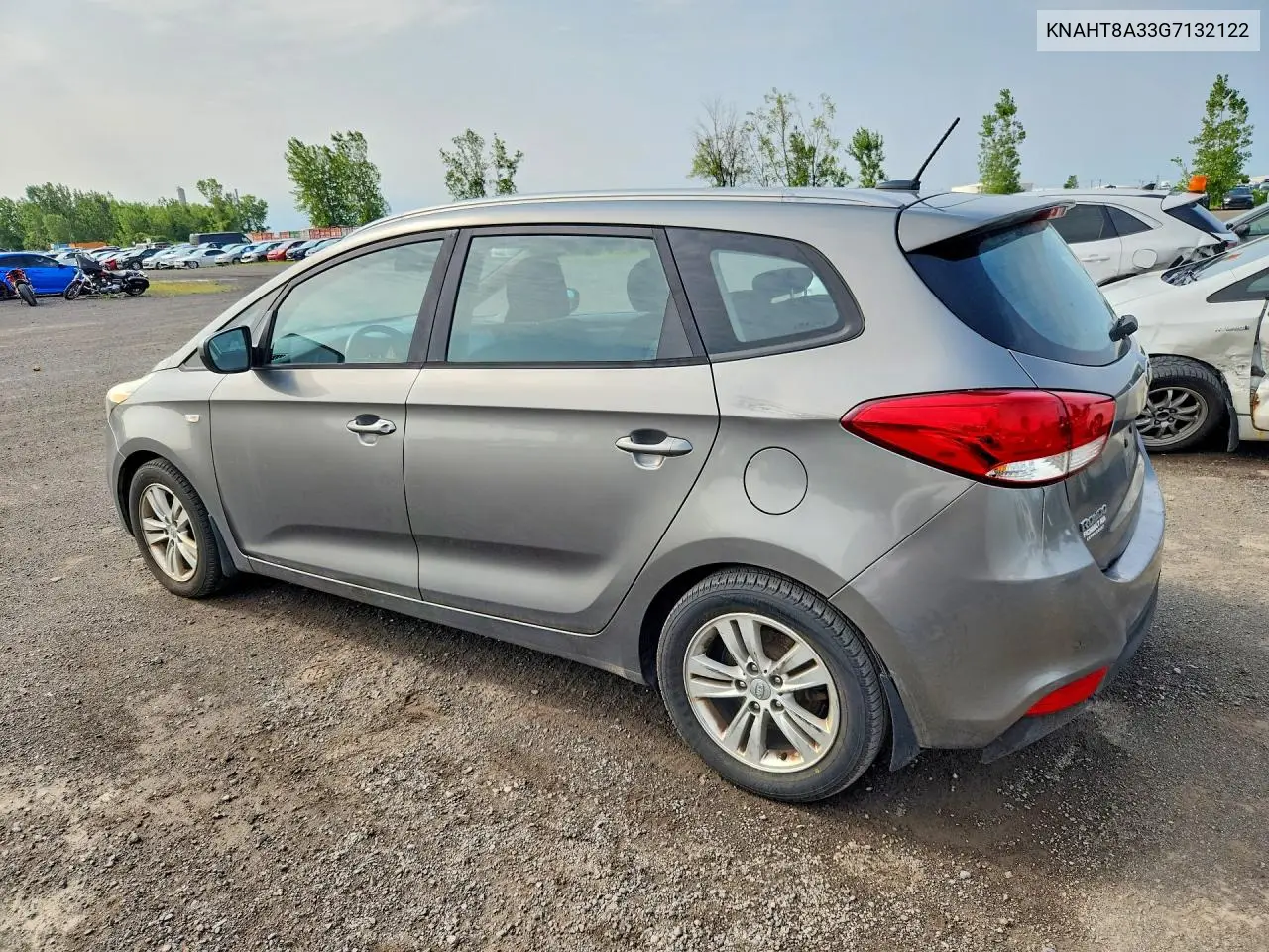 2016 KIA RONDO VIN KNAHT8A33G7132122 — фото 2