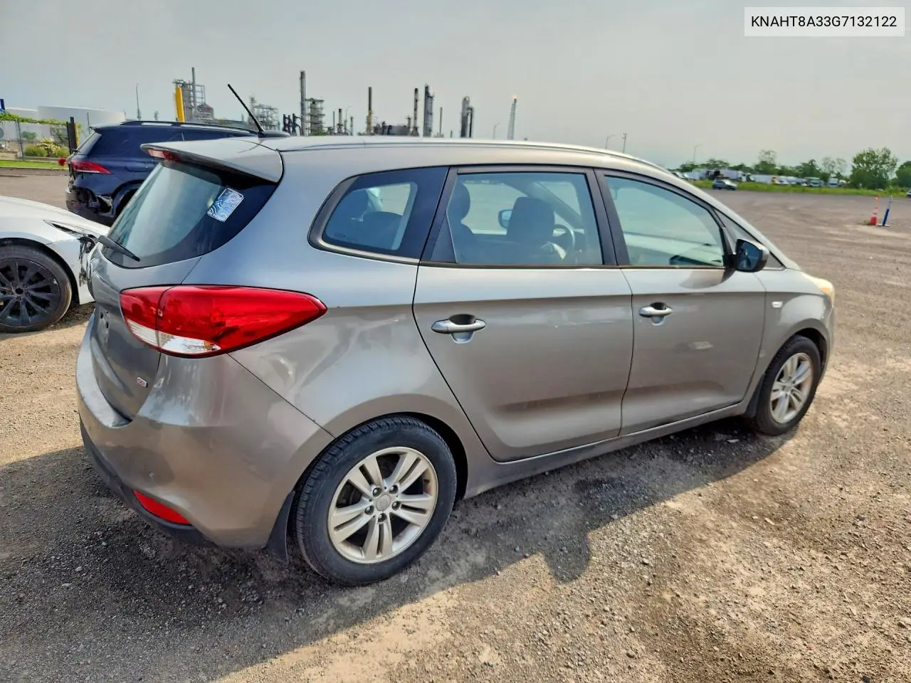 2016 KIA RONDO VIN KNAHT8A33G7132122 — фото 3