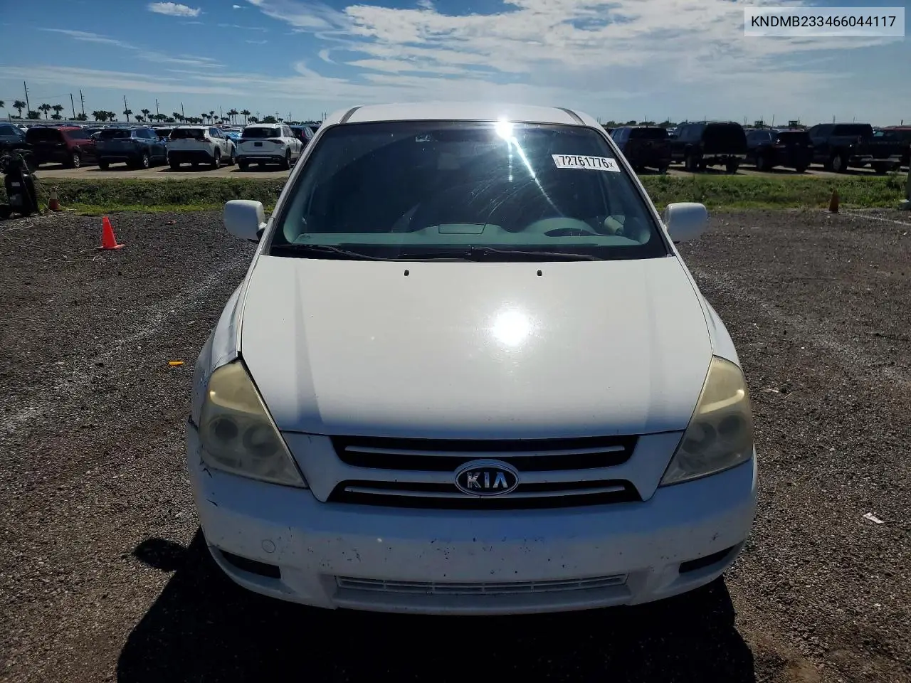2006 KIA SEDONA VIN KNDMB233466044117 — фото 5