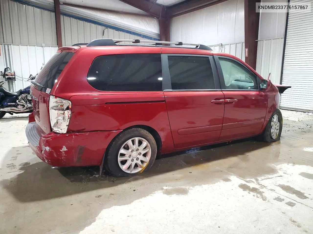 2007 KIA SEDONA VIN KNDMB233776157867 — фото 3