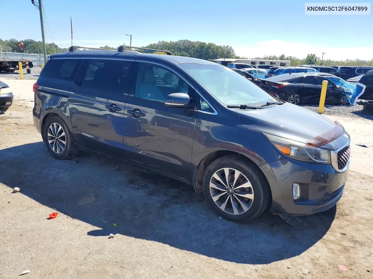 2015 KIA SEDONA VIN KNDMC5C12F6047899 — фото 4