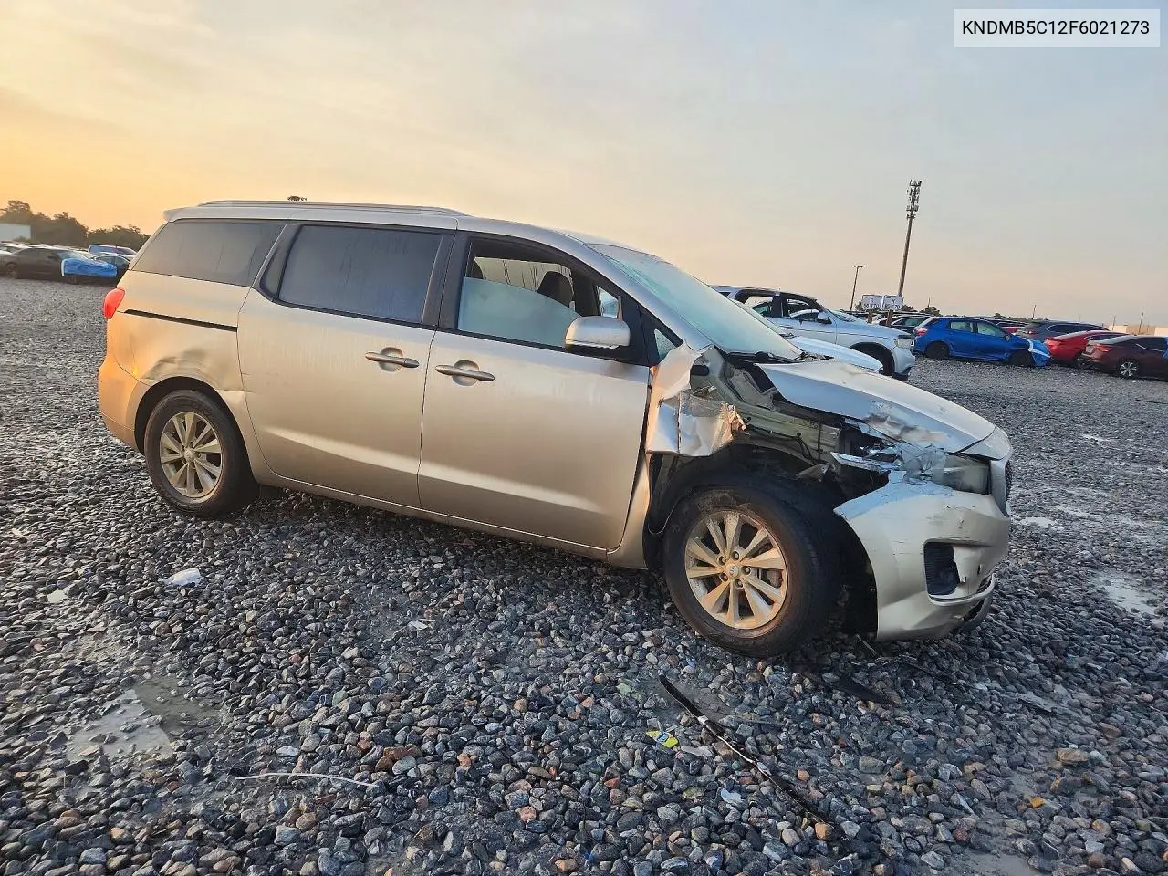2015 KIA SEDONA VIN KNDMB5C12F6021273 — фото 4