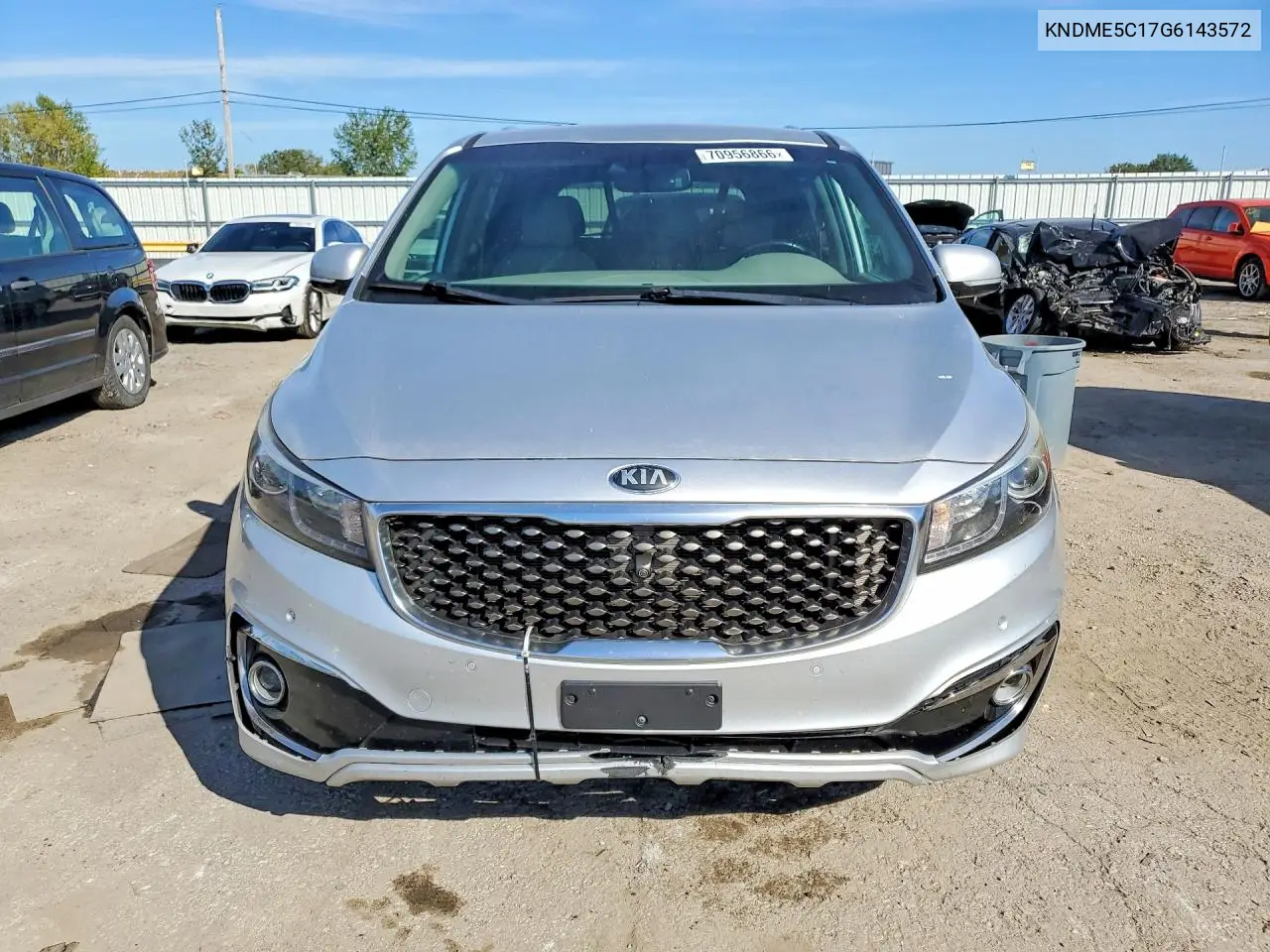 2016 KIA SEDONA VIN KNDME5C17G6143572 — фото 5