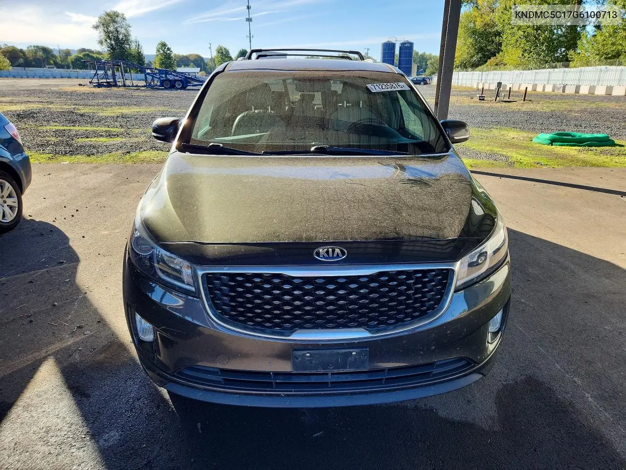 2016 KIA SEDONA VIN KNDMC5C17G6100713 — фото 5