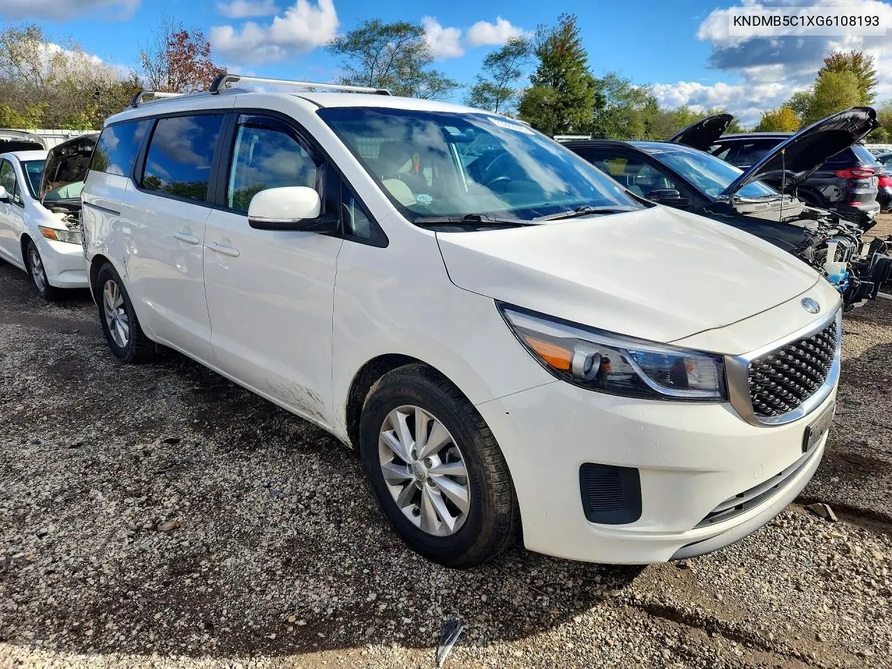 2016 KIA SEDONA VIN KNDMB5C1XG6108193 — фото 4