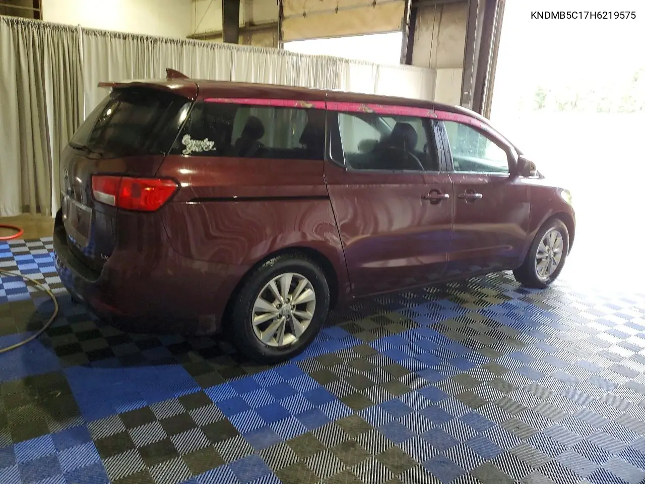 2017 KIA SEDONA VIN KNDMB5C17H6219575 — фото 3