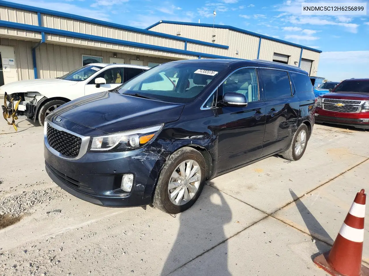 KIA SEDONA 2017, VIN KNDMC5C12H6256899