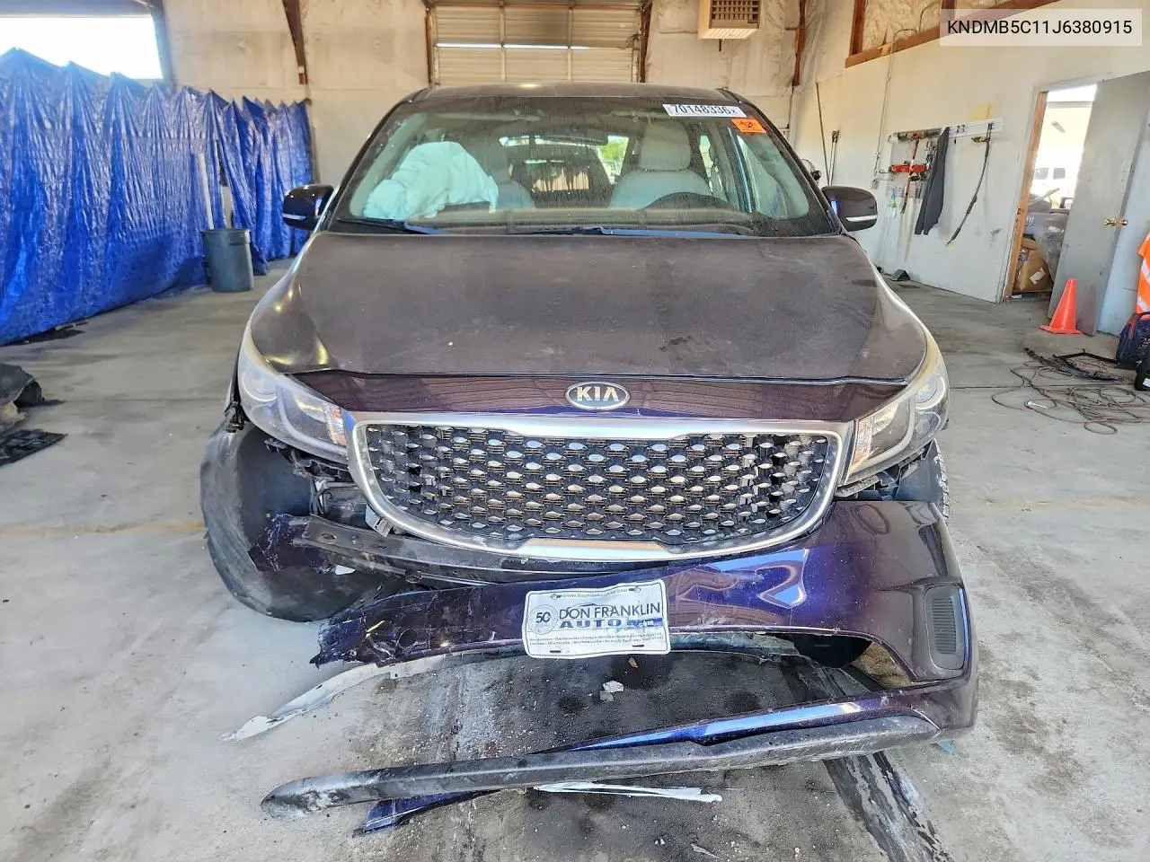 2018 KIA SEDONA VIN KNDMB5C11J6380915 — фото 5