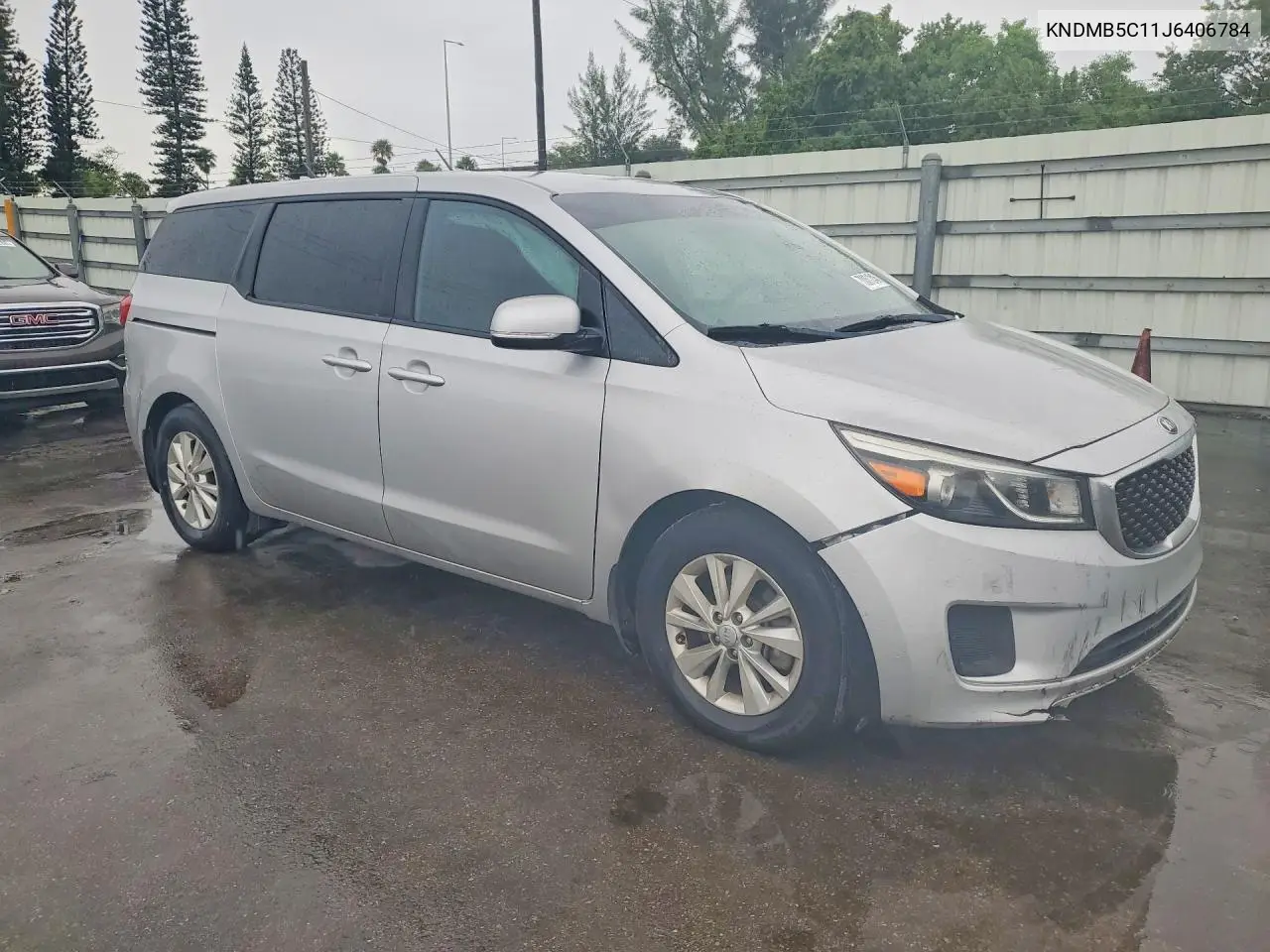 2018 KIA SEDONA VIN KNDMB5C11J6406784 — фото 4
