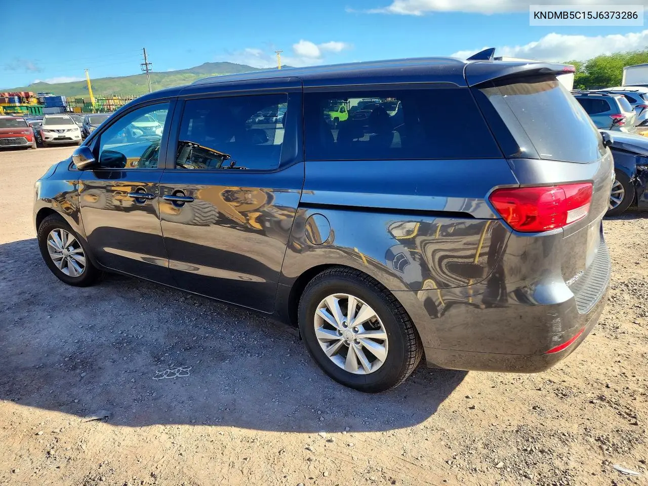 2018 KIA SEDONA VIN KNDMB5C15J6373286 — фото 2