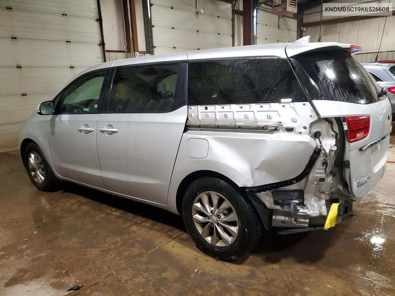 2019 KIA SEDONA VIN KNDMB5C19K6526608 — фото 2