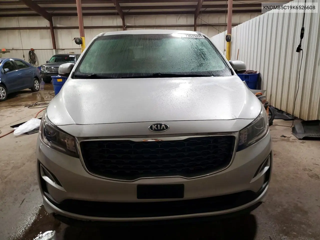 2019 KIA SEDONA VIN KNDMB5C19K6526608 — фото 5