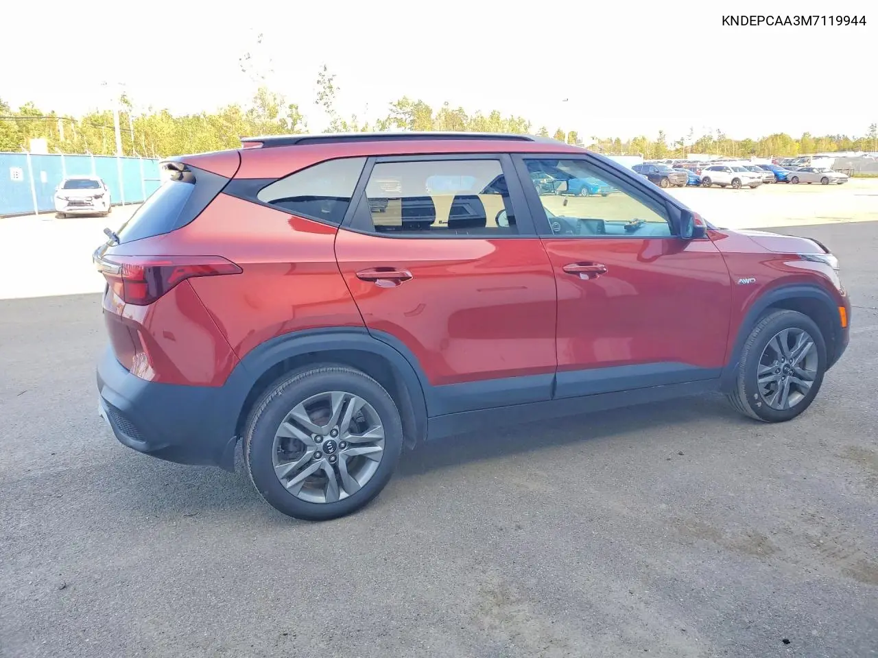 2021 KIA SELTOS VIN KNDEPCAA3M7119944 — фото 3