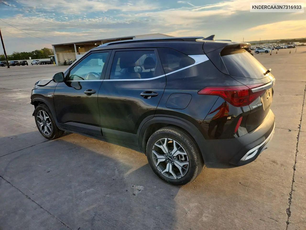 2022 KIA SELTOS VIN KNDERCAA3N7316933 — фото 2