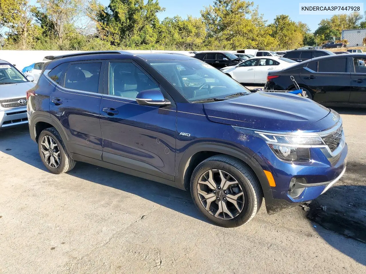 2023 KIA SELTOS VIN KNDERCAA3P7447928 — фото 4