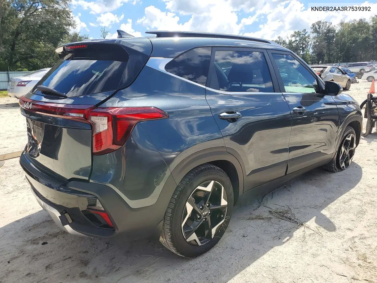 2024 KIA SELTOS VIN KNDER2AA3R7539392 — фото 3
