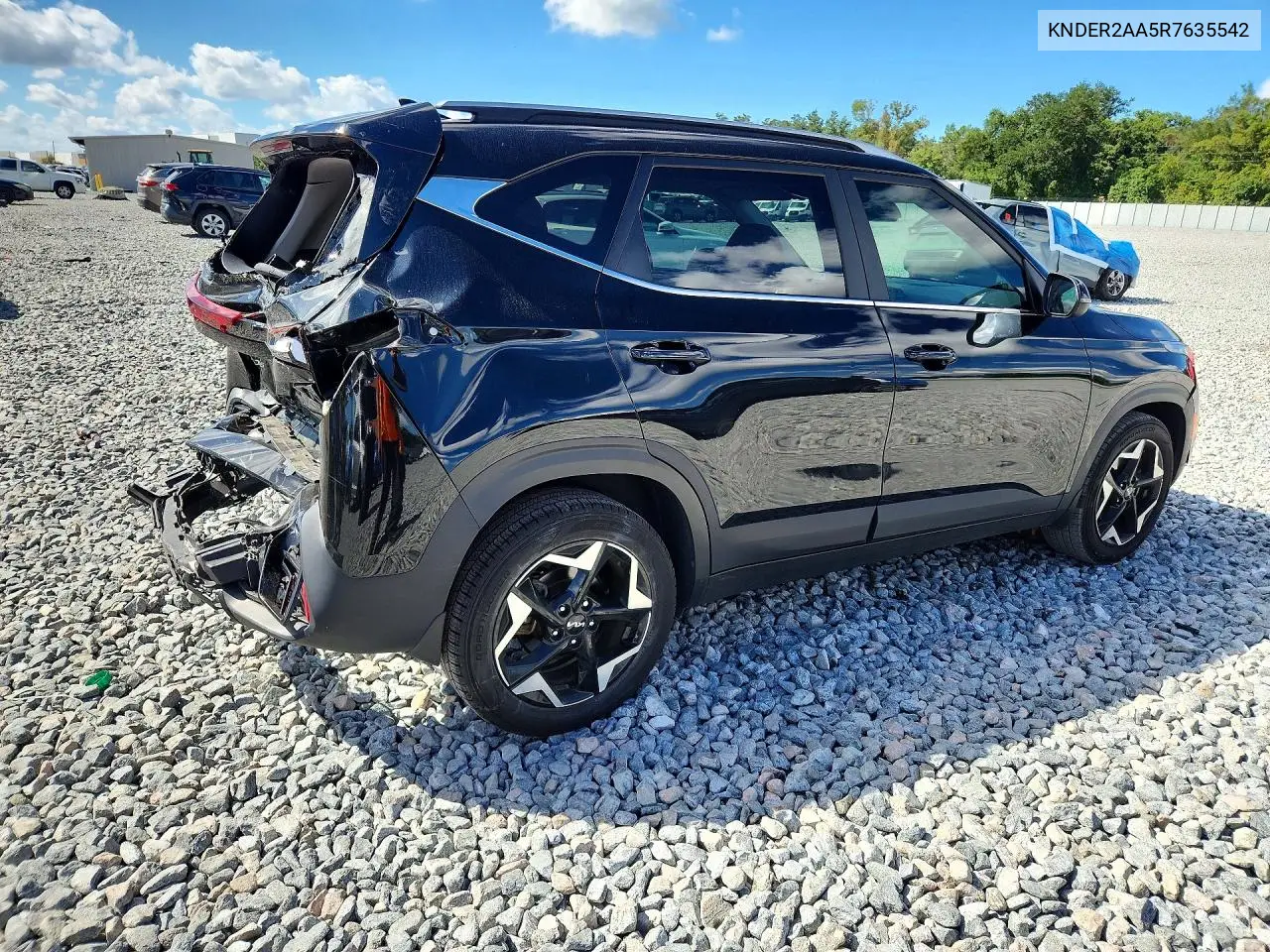2024 KIA SELTOS VIN KNDER2AA5R7635542 — фото 3
