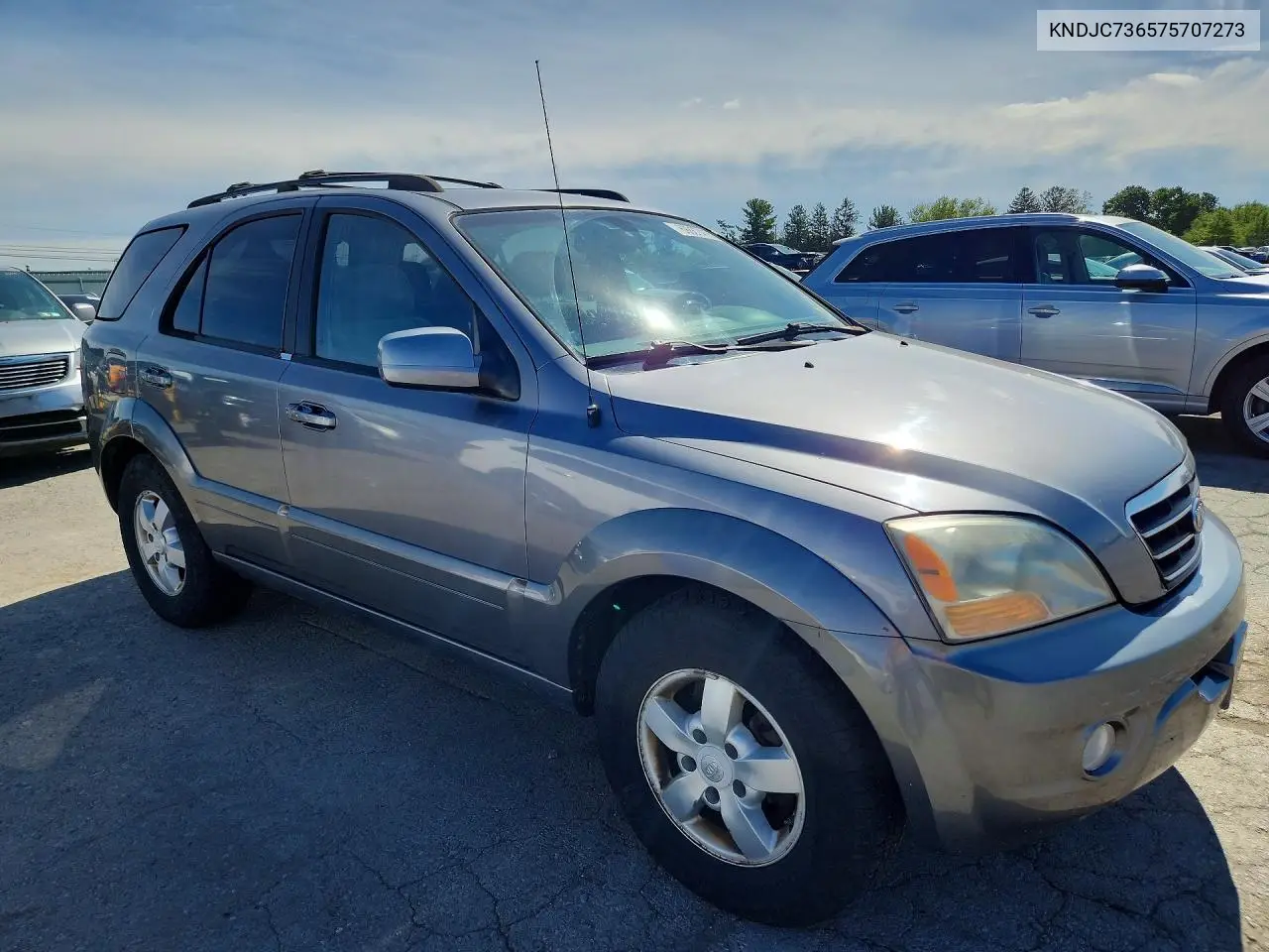 2007 KIA SORENTO VIN KNDJC736575707273 — фото 4