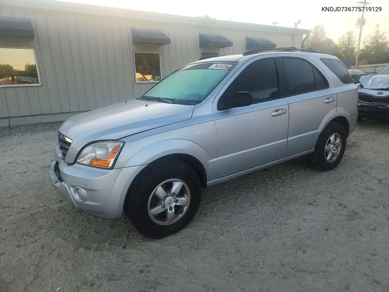 KIA SORENTO 2007, VIN KNDJD736775719129