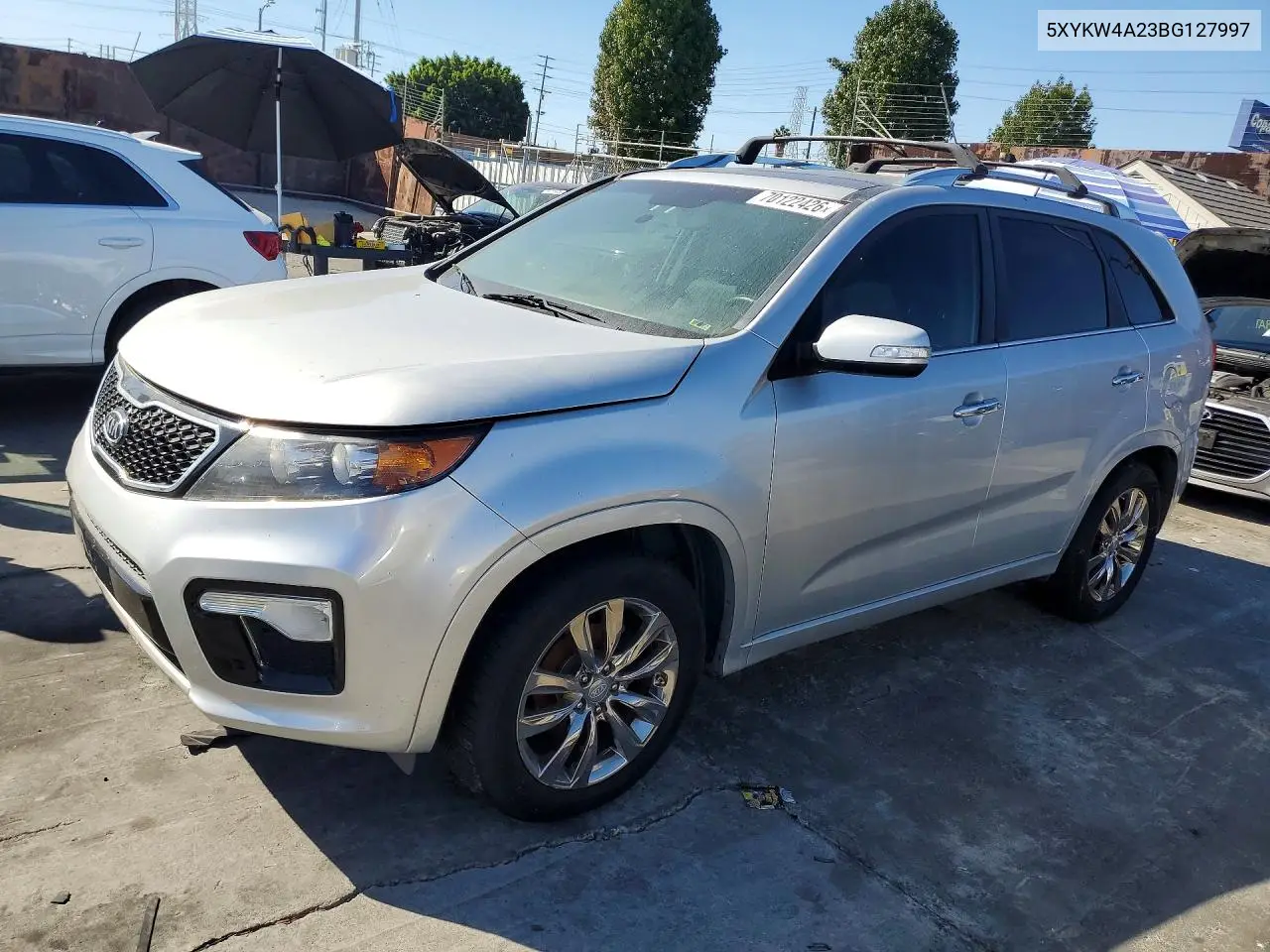 KIA SORENTO 2011, VIN 5XYKW4A23BG127997