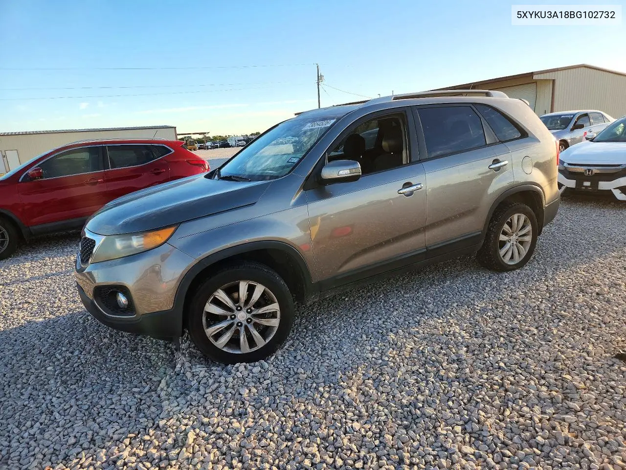 KIA SORENTO 2011, VIN 5XYKU3A18BG102732