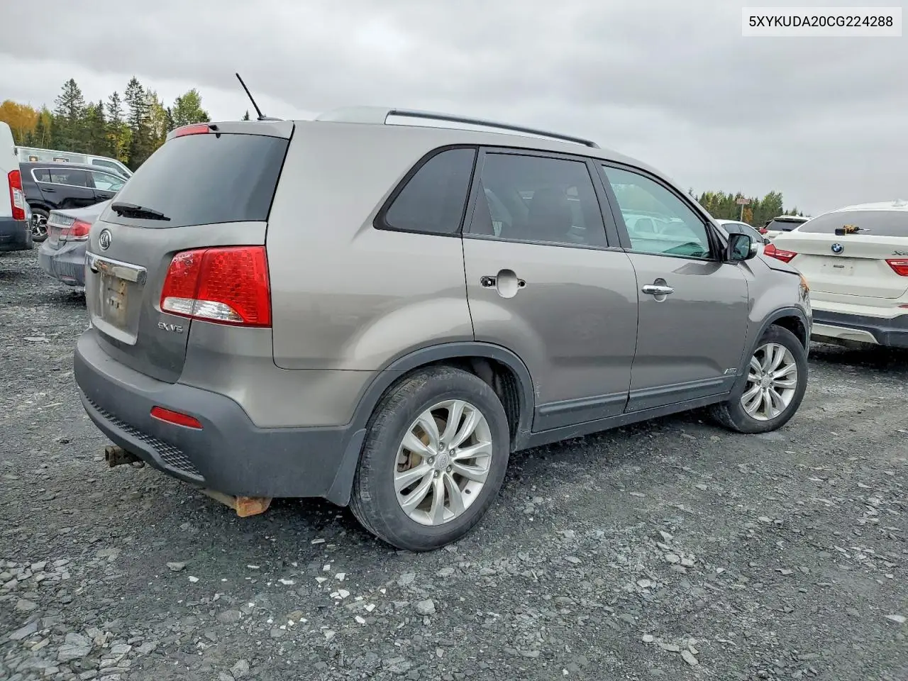 2012 KIA SORENTO VIN 5XYKUDA20CG224288 — фото 3
