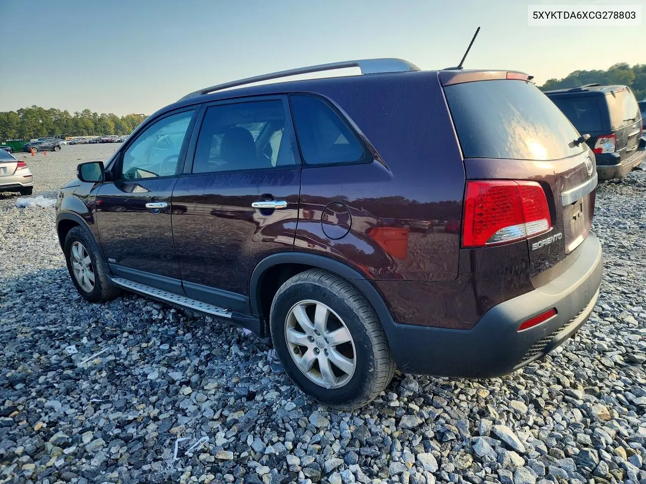 2012 KIA SORENTO VIN 5XYKTDA6XCG278803 — фото 2