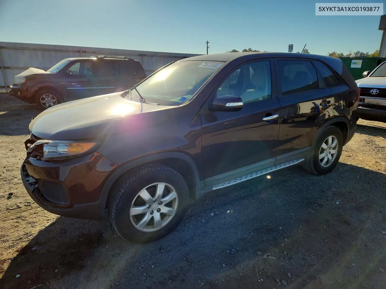 KIA SORENTO 2012, VIN 5XYKT3A1XCG193877