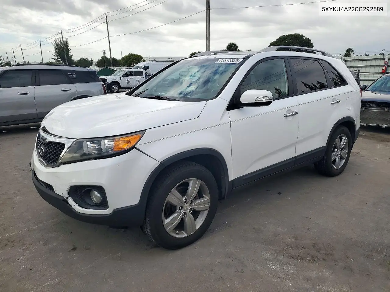 KIA SORENTO 2012, VIN 5XYKU4A22CG292589