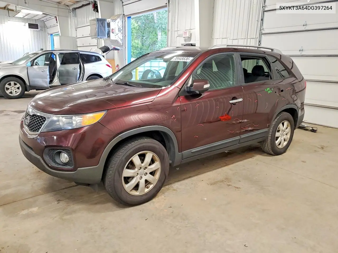 KIA SORENTO 2013, VIN 5XYKT3A64DG397264