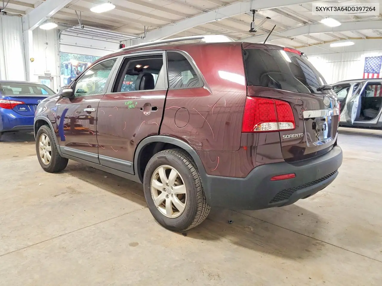 2013 KIA SORENTO VIN 5XYKT3A64DG397264 — фото 2