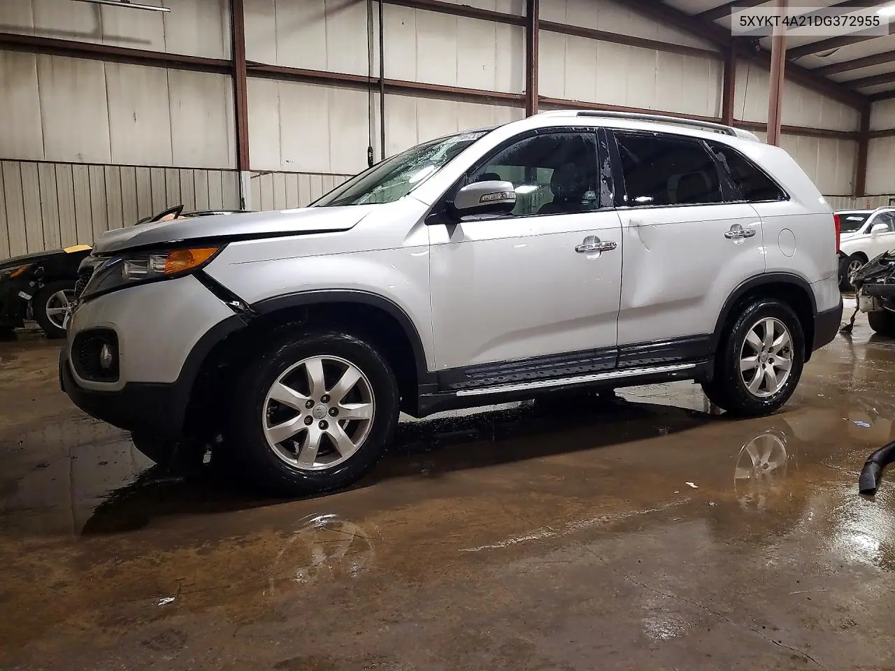 KIA SORENTO 2013, VIN 5XYKT4A21DG372955
