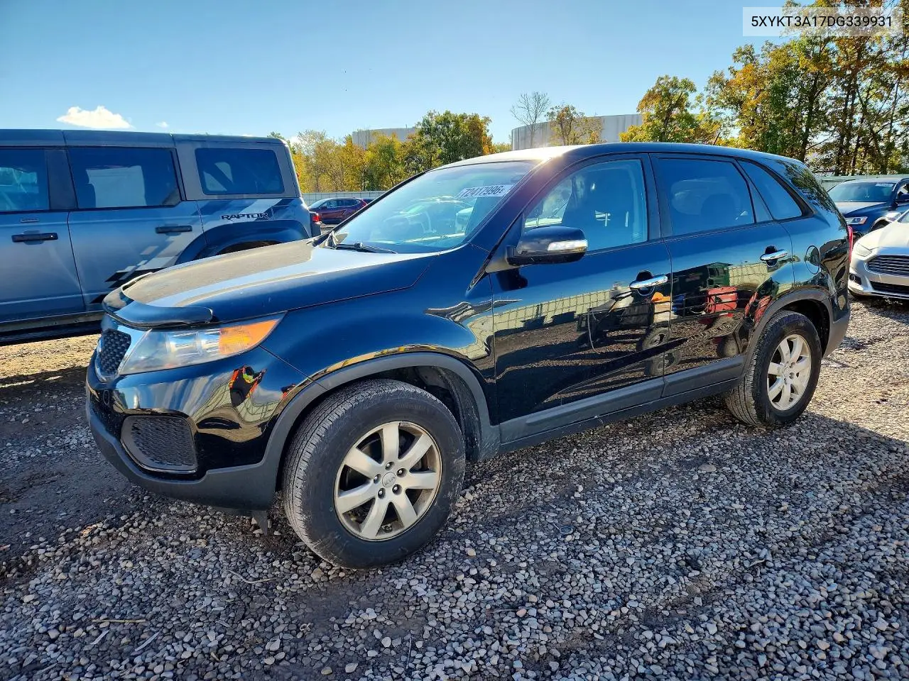 KIA SORENTO 2013, VIN 5XYKT3A17DG339931