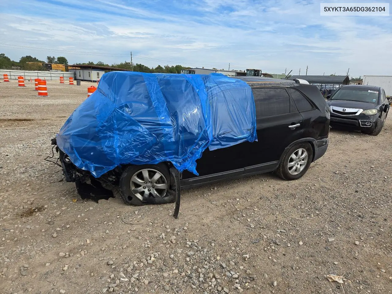 KIA SORENTO 2013, VIN 5XYKT3A65DG362104