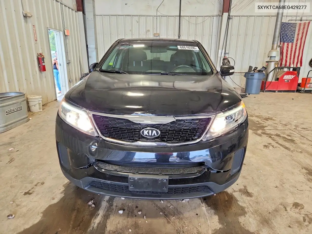 2014 KIA SORENTO VIN 5XYKTCA68EG429277 — фото 5